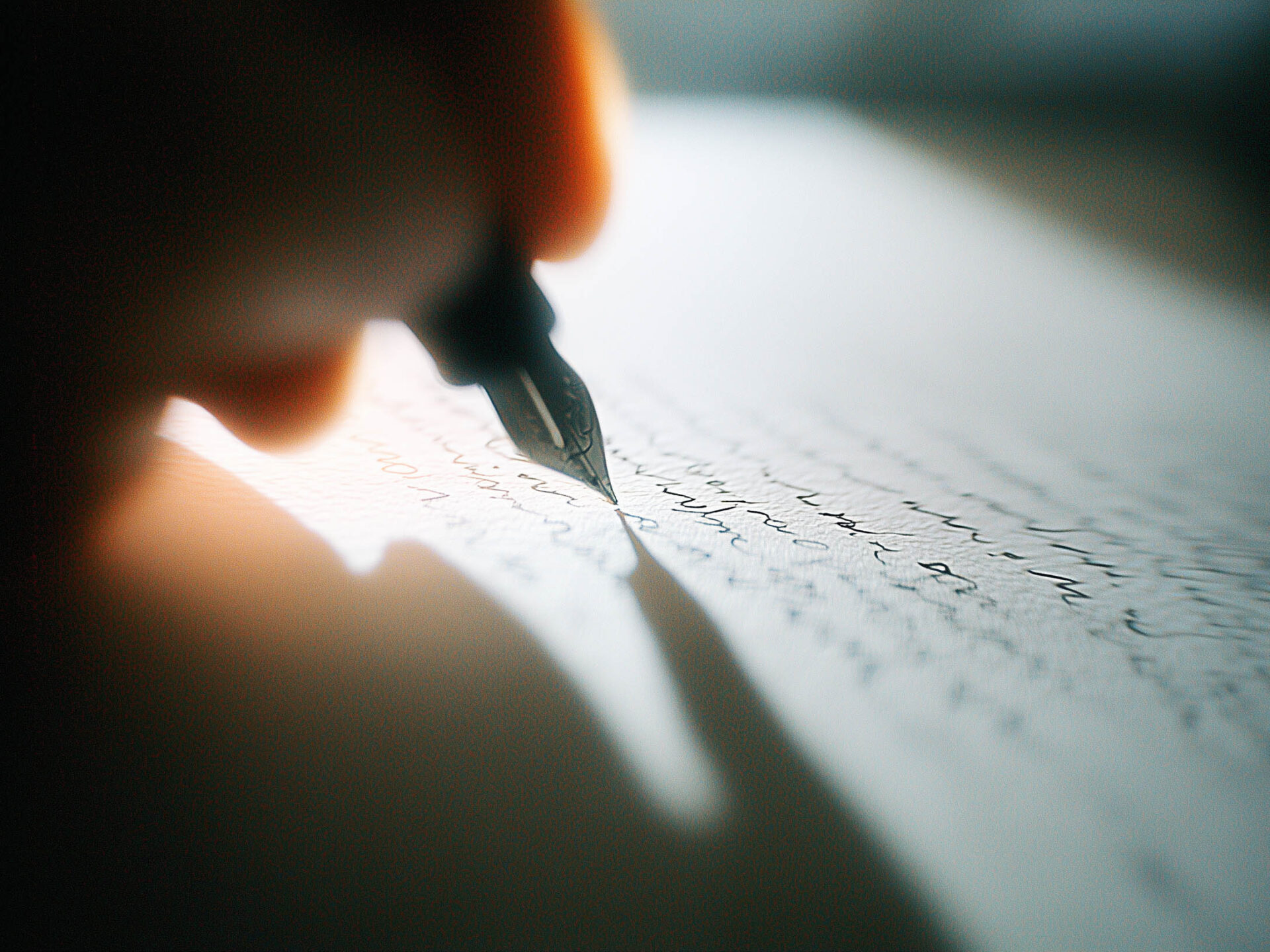 Długopis w dłoń weź… albo pióro